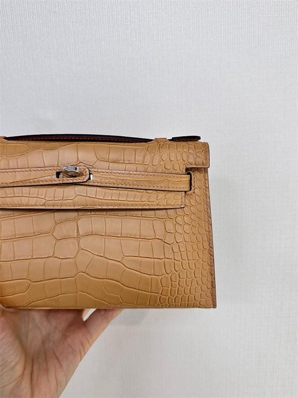 PHA - HMS Bags - 677