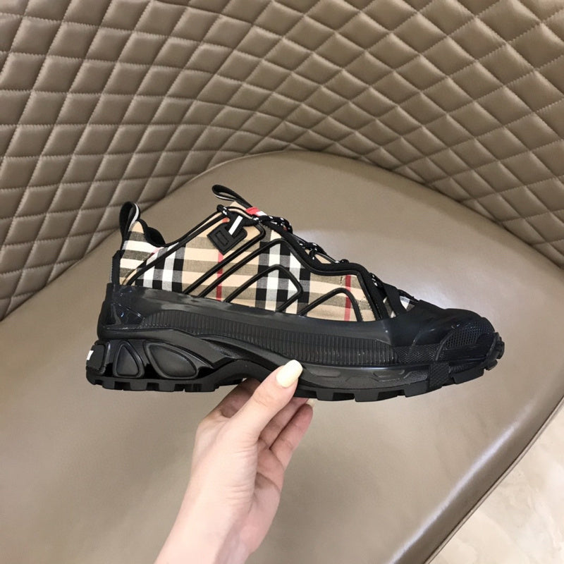 Burberry Luxury Shoes