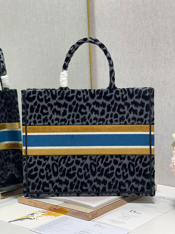 ENT - DOR Bags - 745