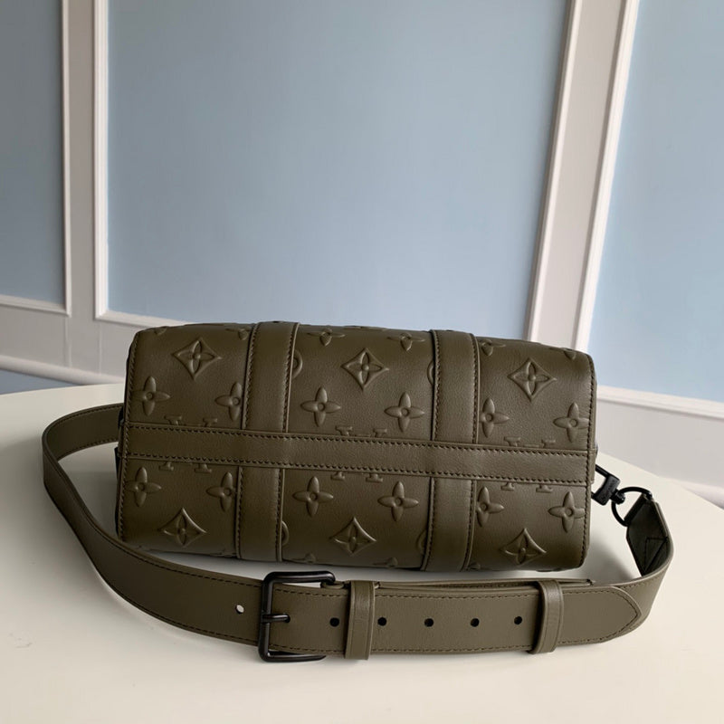 I W Fashion Lu-Vi bags - 17522