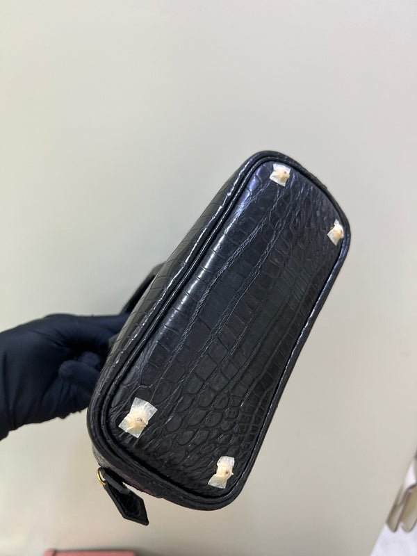 PHA - HMS Bags - 1677