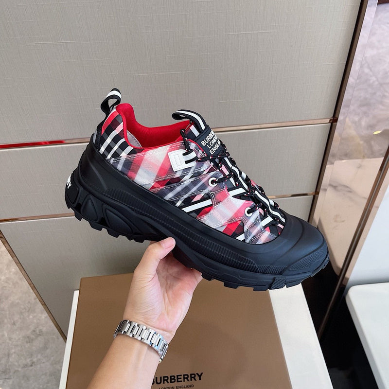 Burberry Luxury Shoes