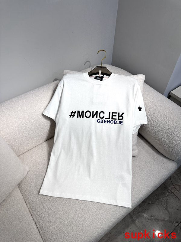 Moncler Luxury Cloth