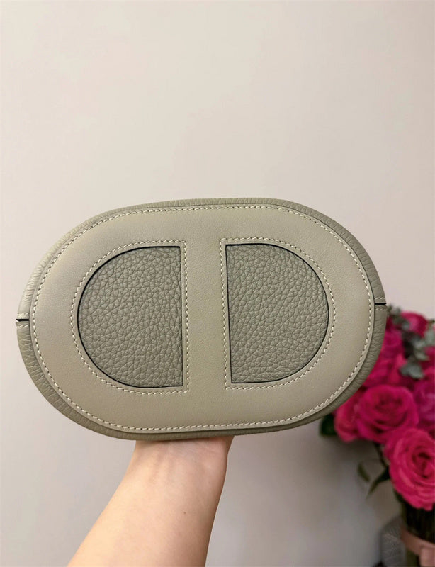 PHA - HMS Bags - 610