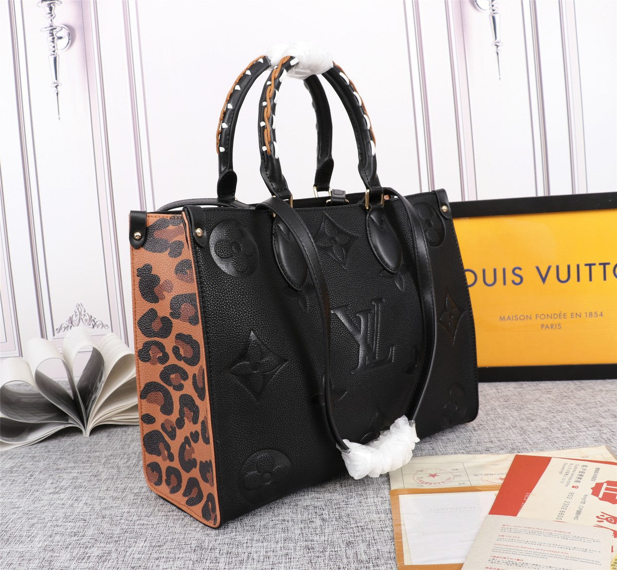 Elite Carryalls