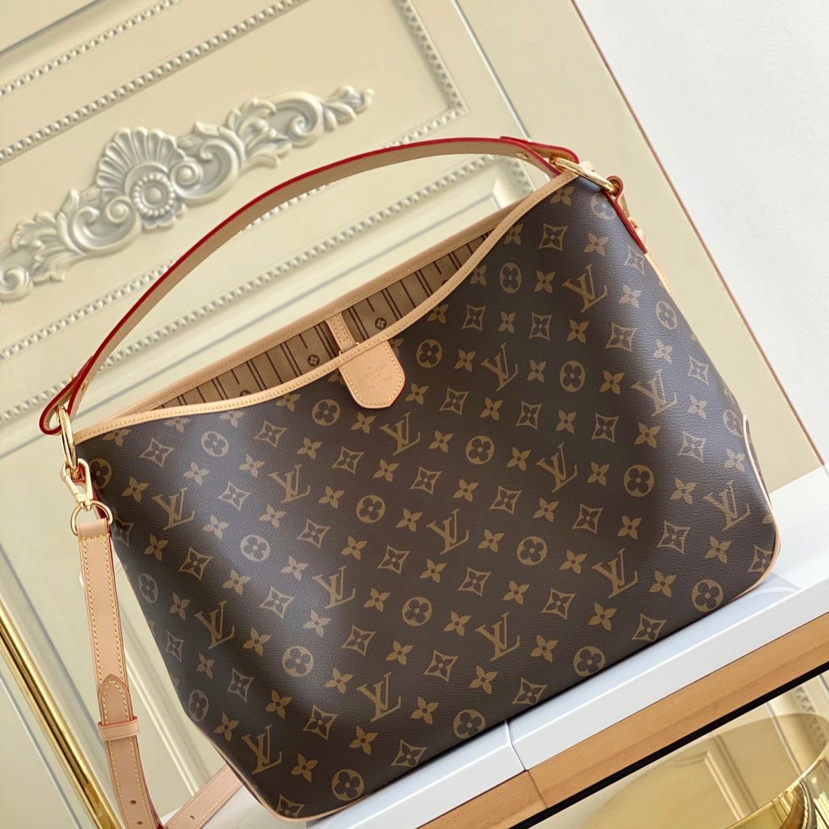 Elite Carryalls