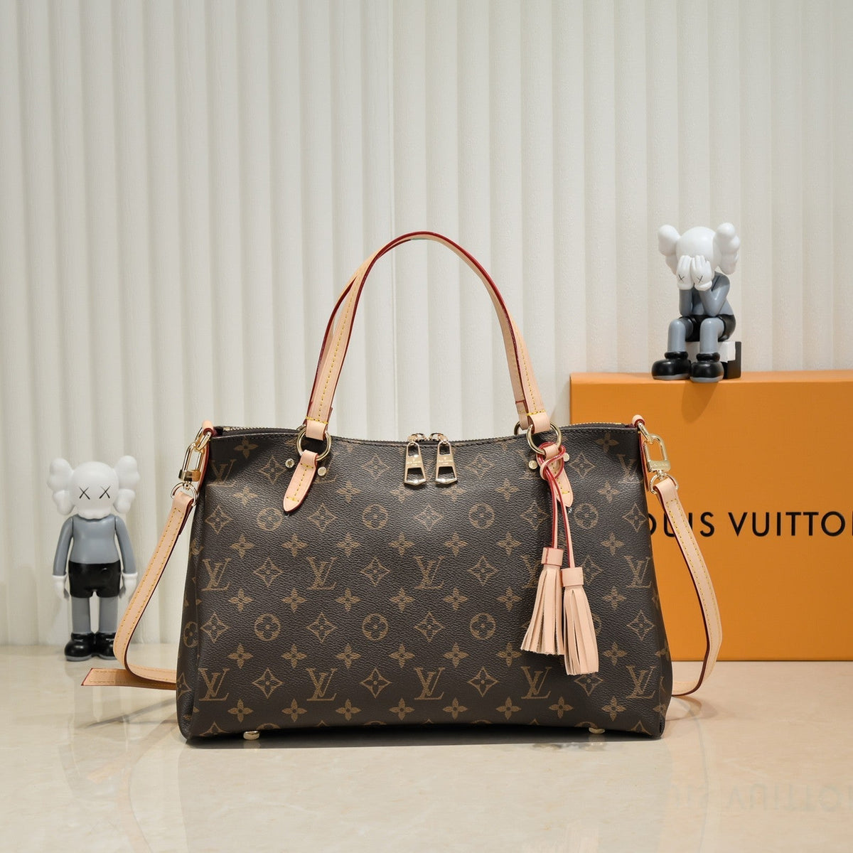 Elite Carryalls