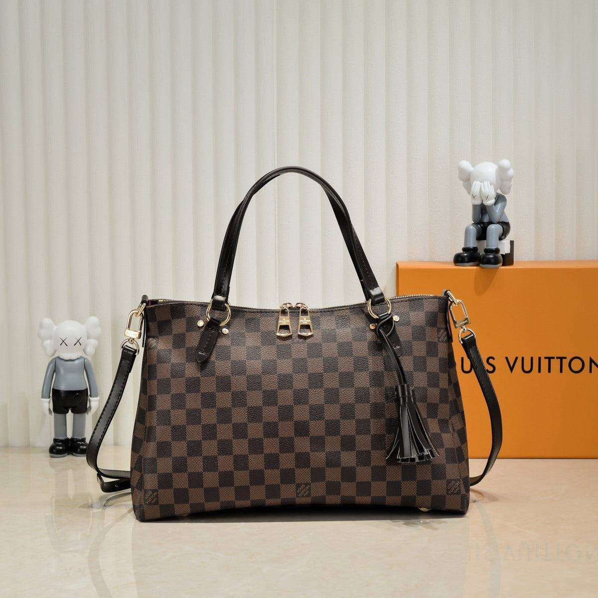 Elite Carryalls