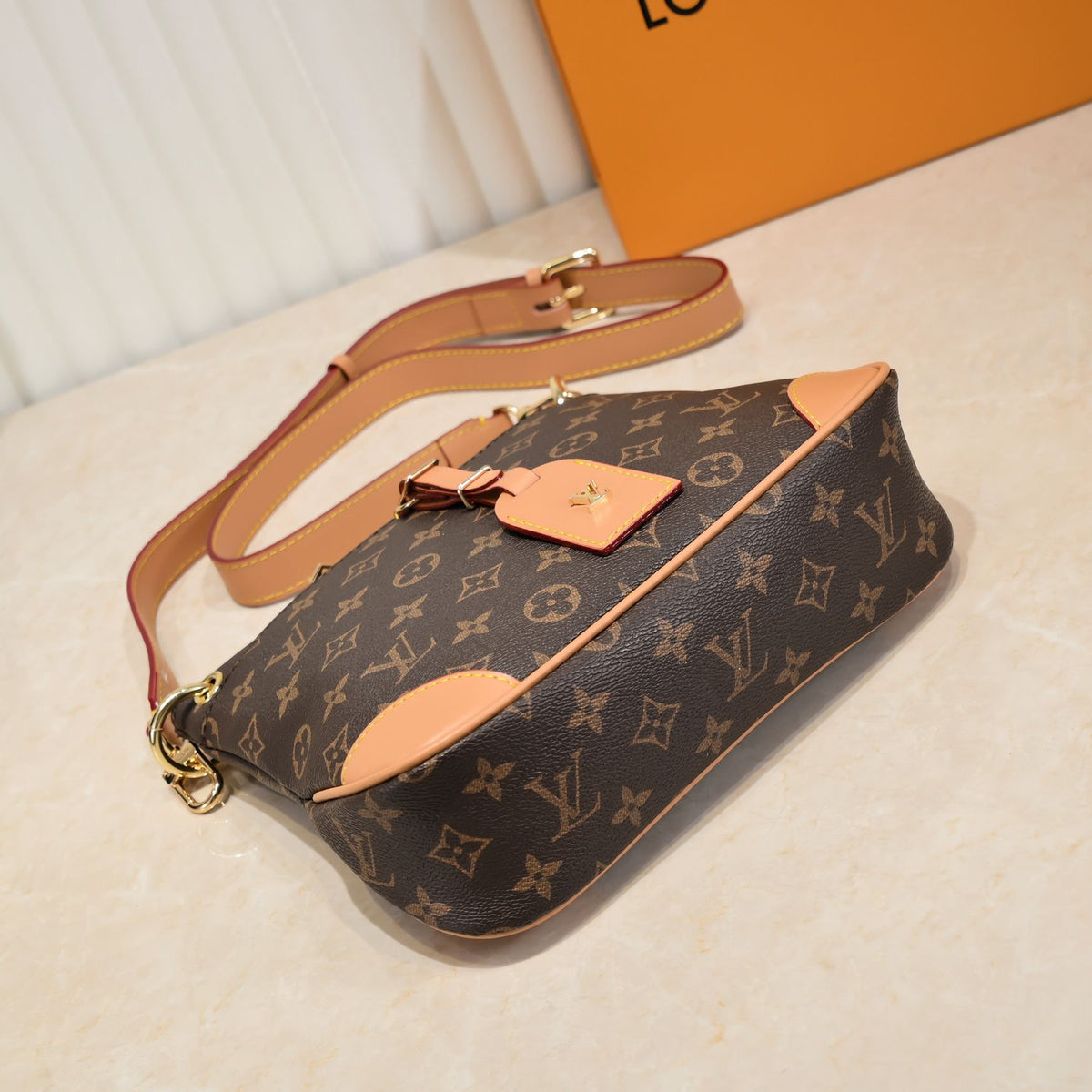 Elite Carryalls