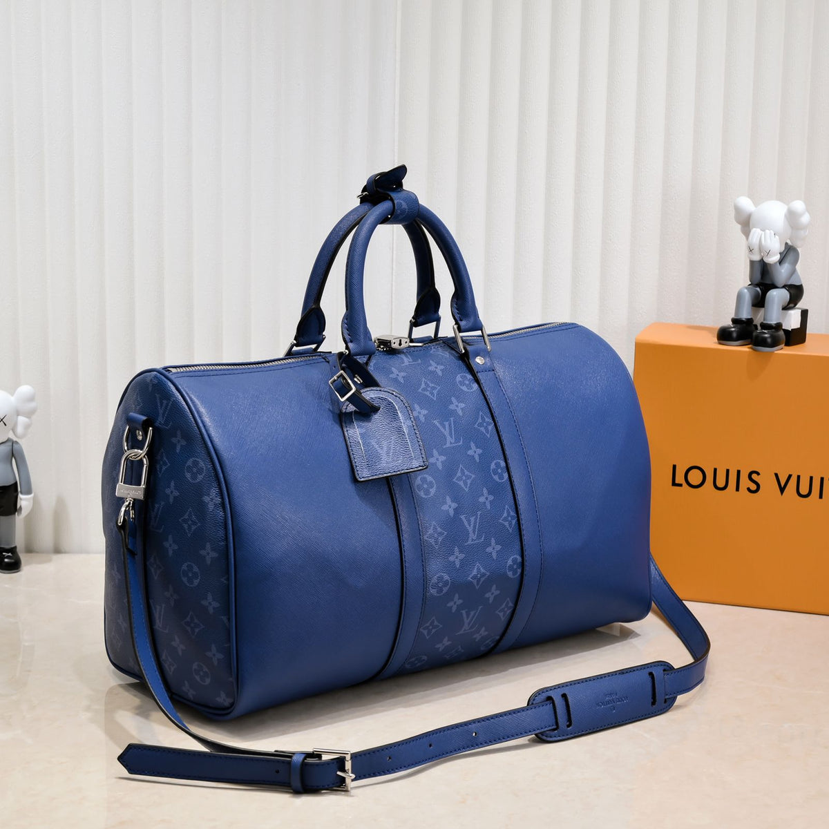 Elite Carryalls