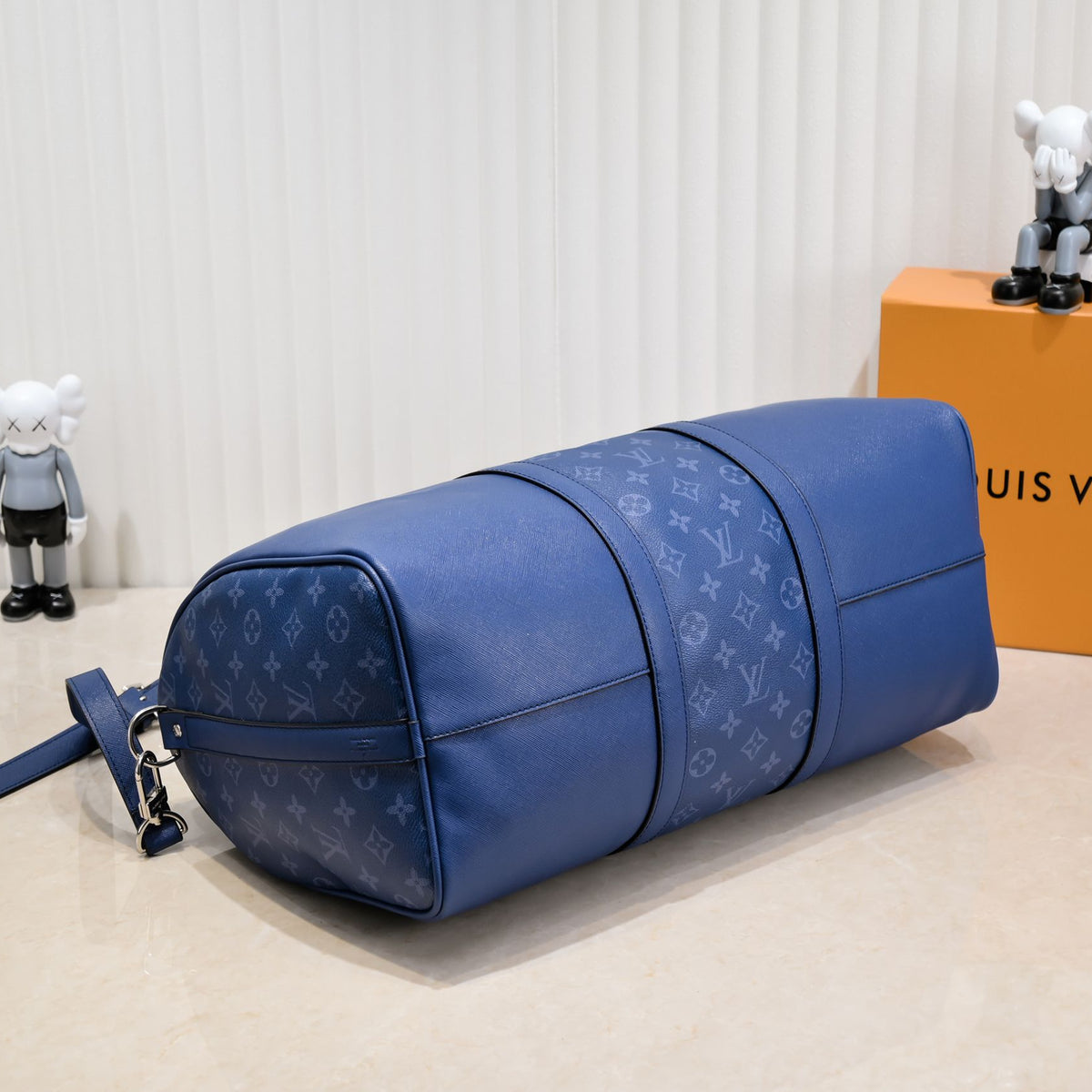 Elite Carryalls