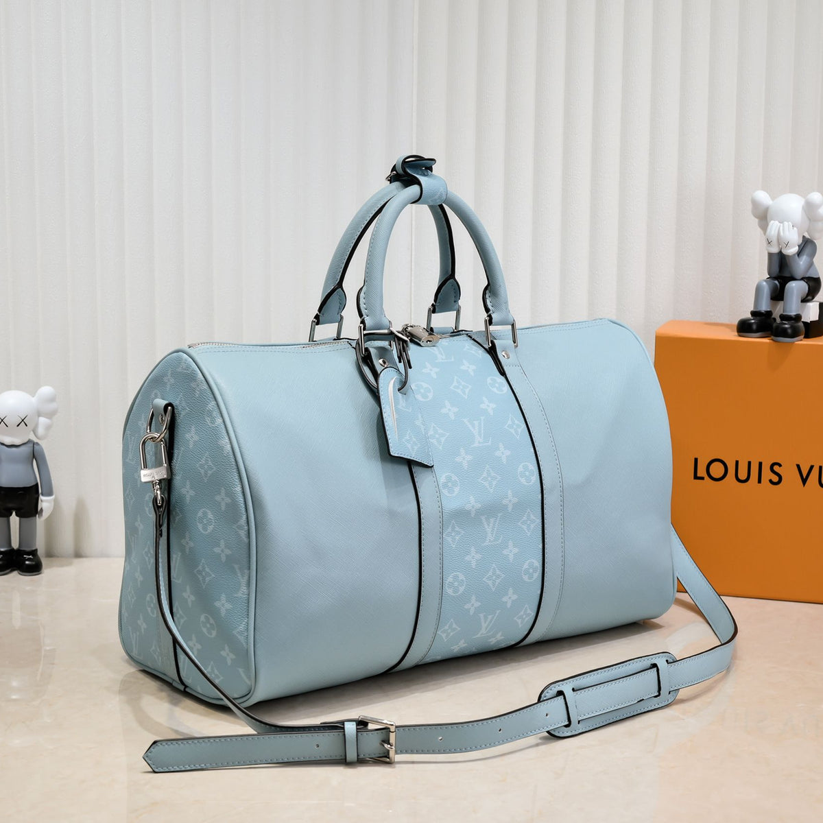 Elite Carryalls