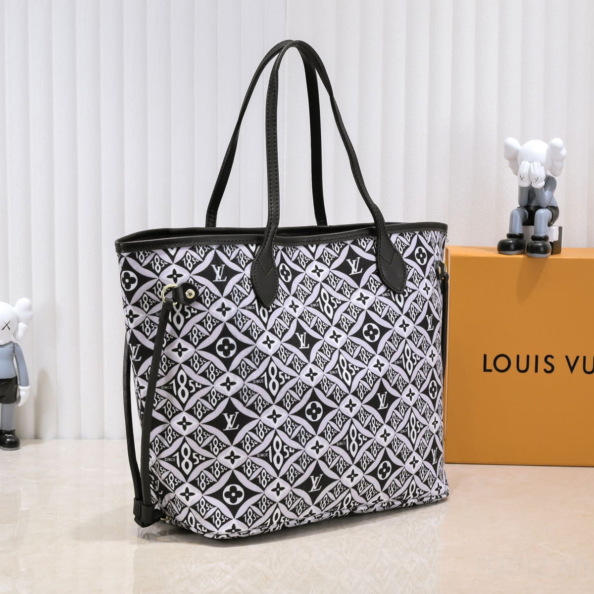 Elite Carryalls