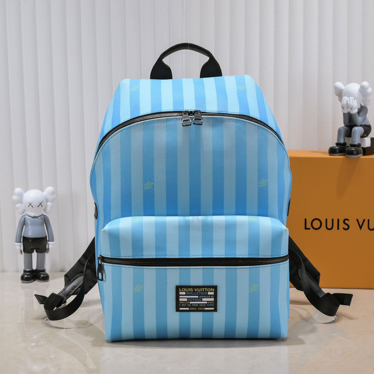 Elite Carryalls