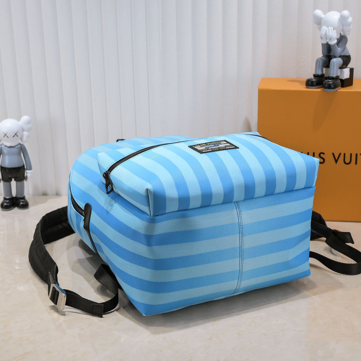 Elite Carryalls