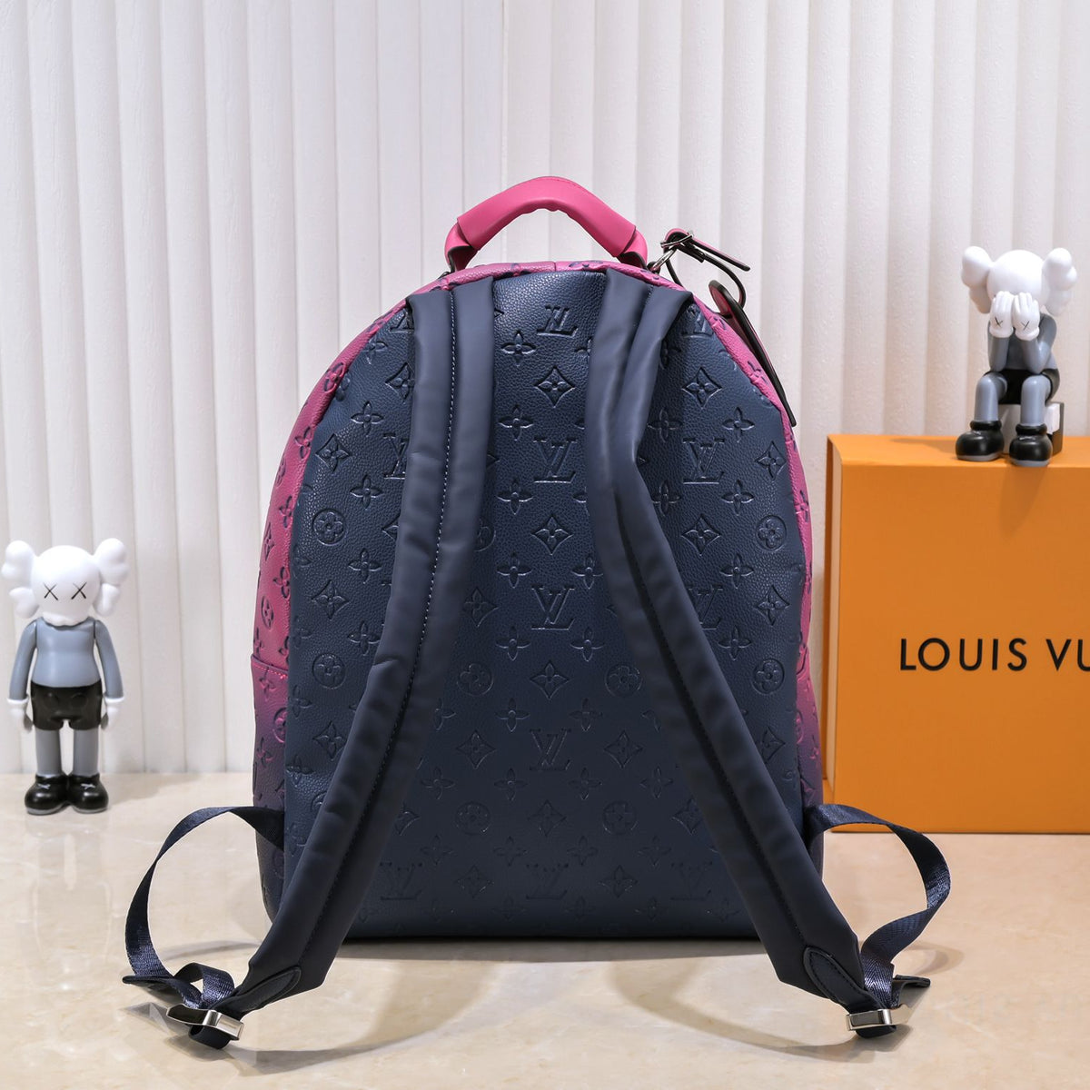Elite Carryalls