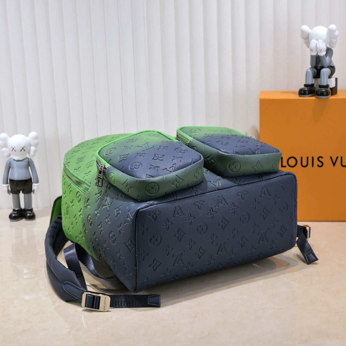 Elite Carryalls