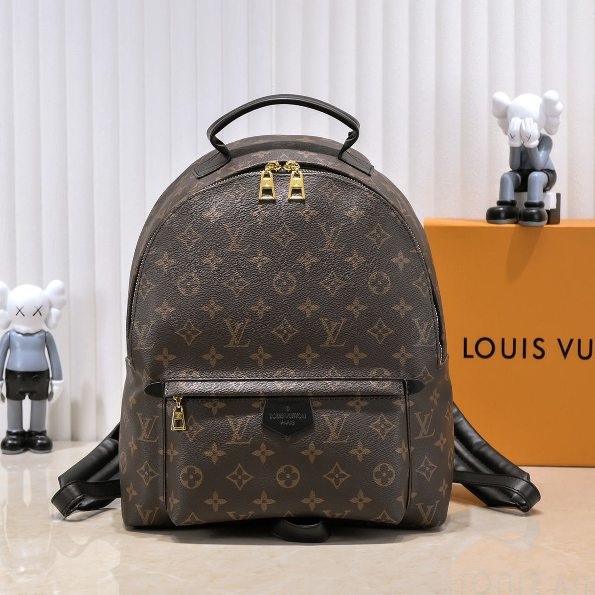 Elite Carryalls