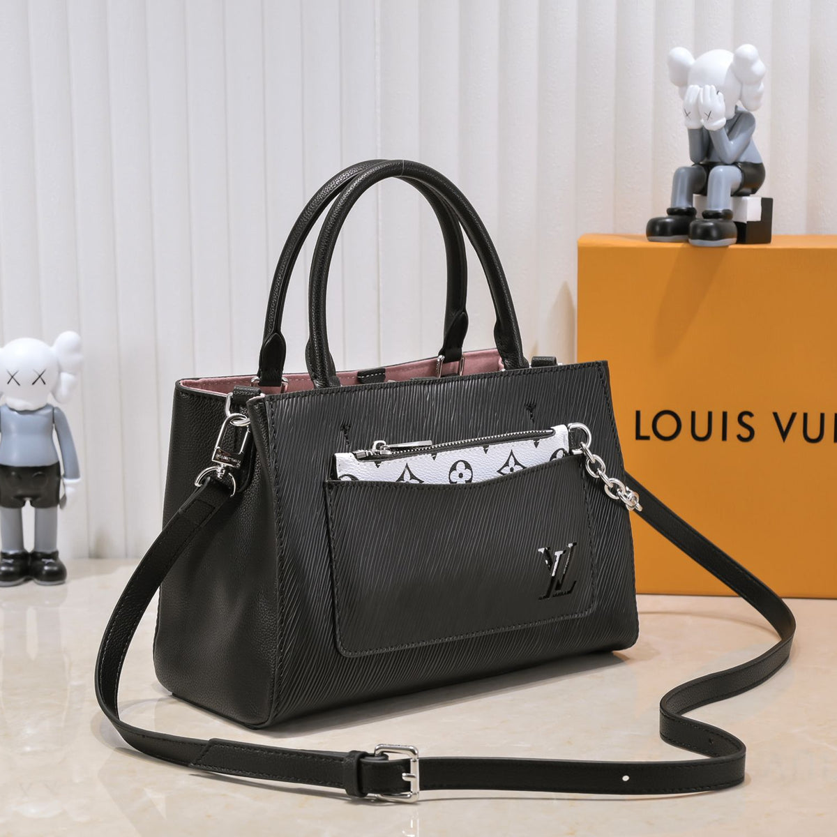 Elite Carryalls