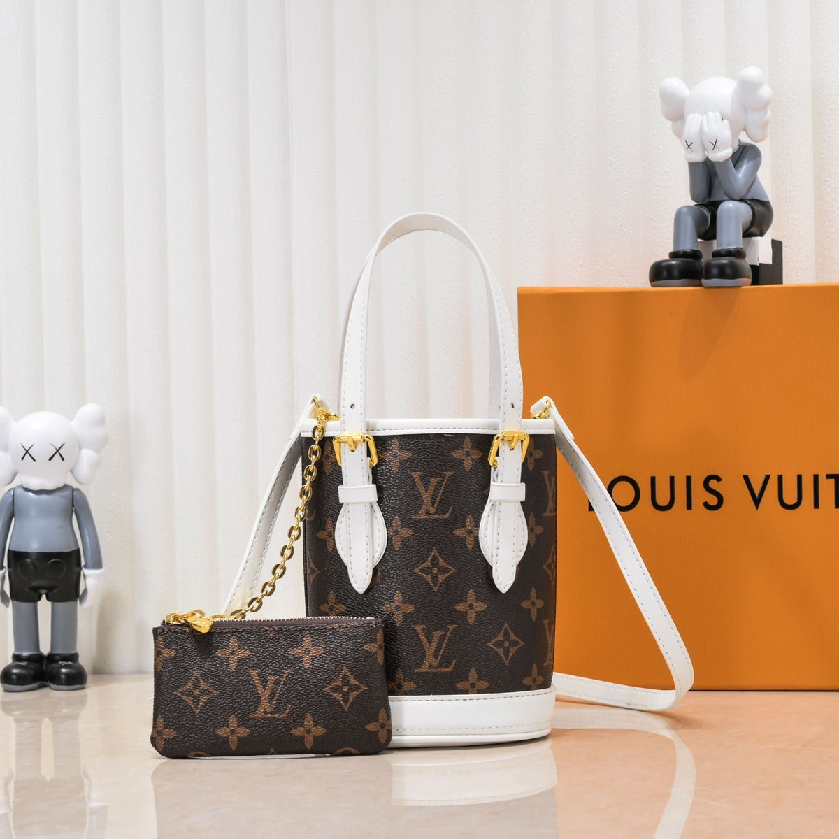 Elite Carryalls