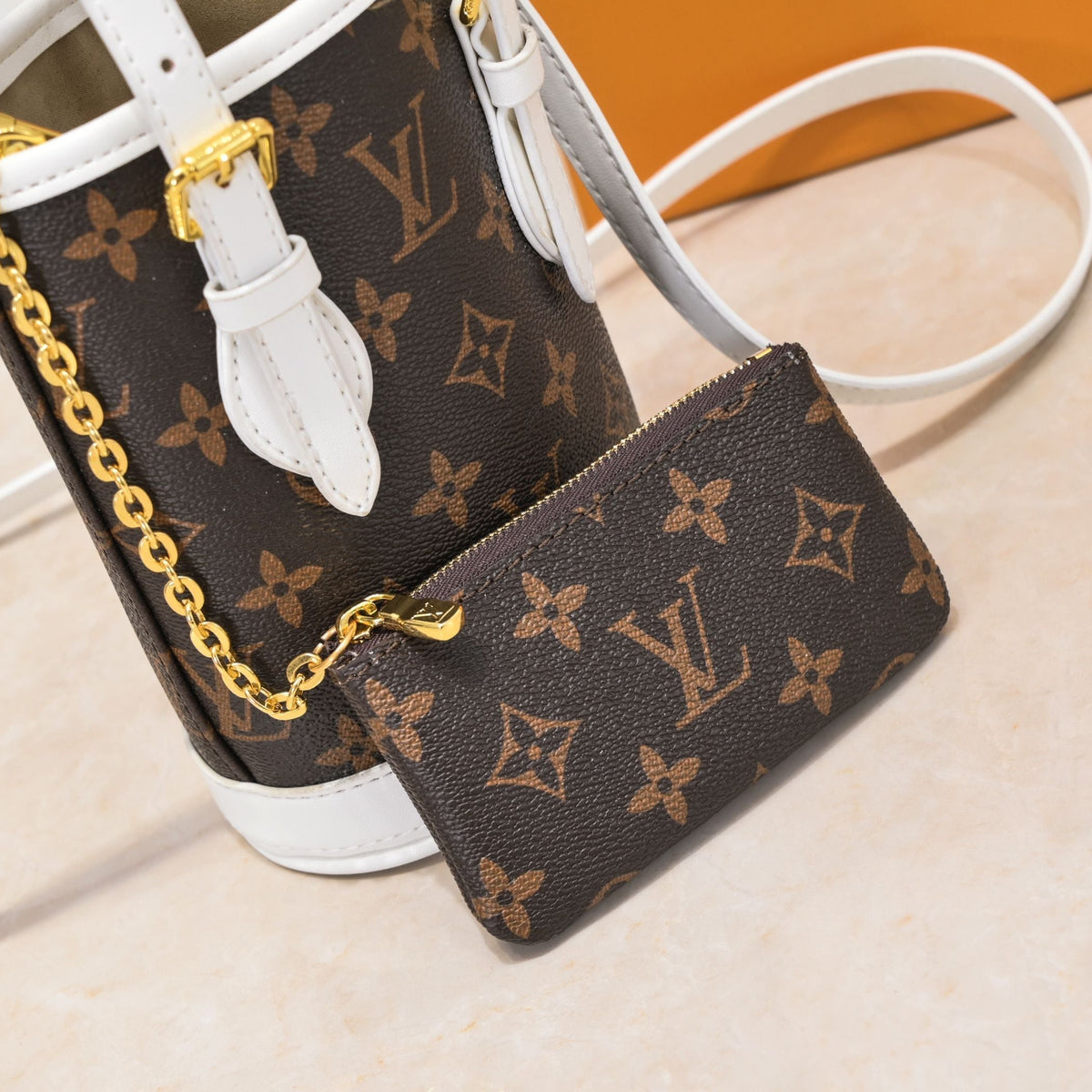 Elite Carryalls