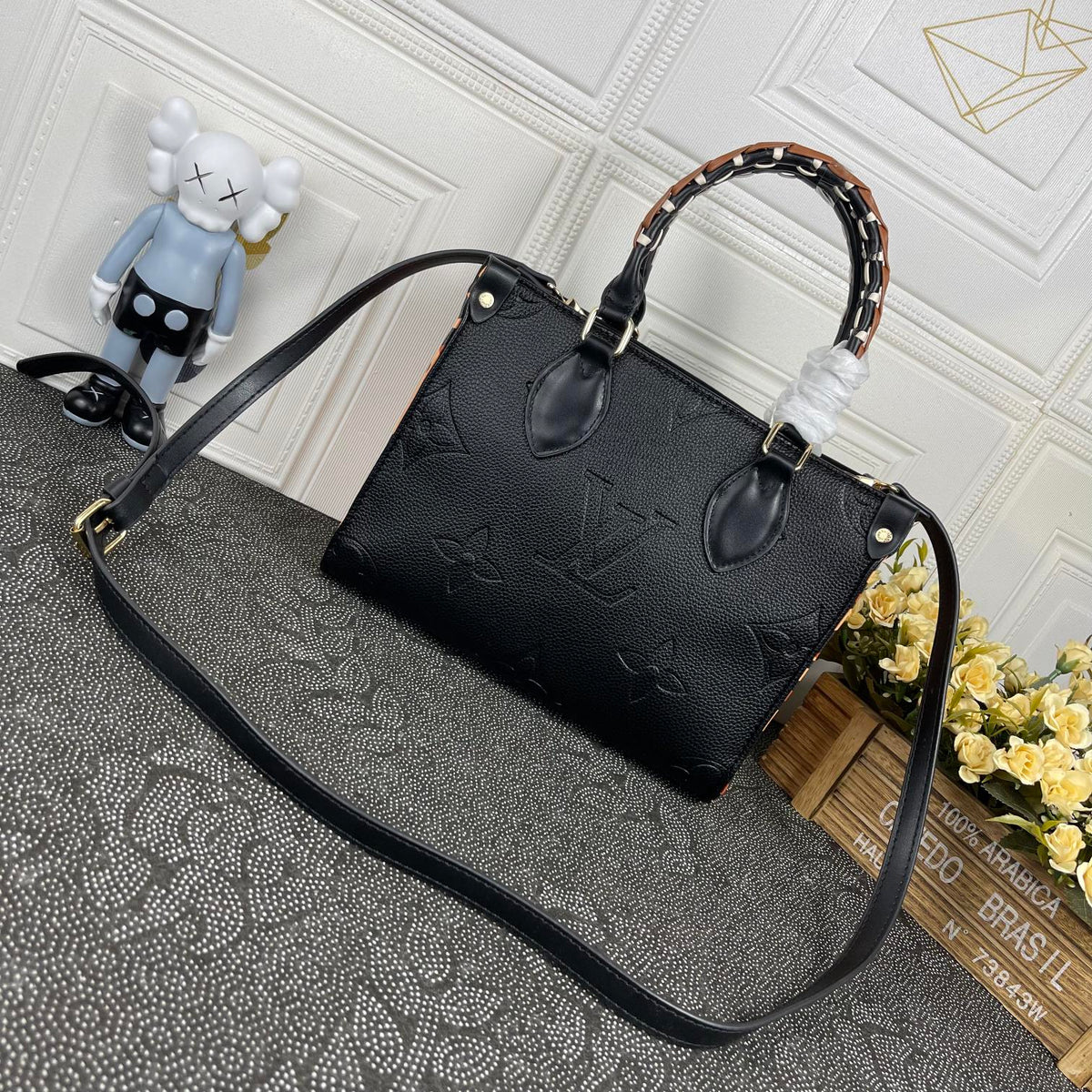 Elite Carryalls