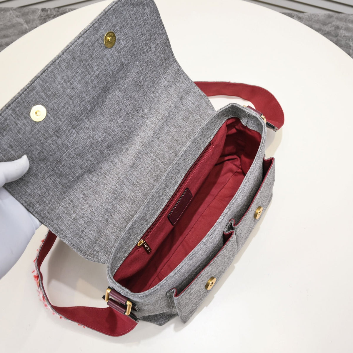 Elite Carryalls