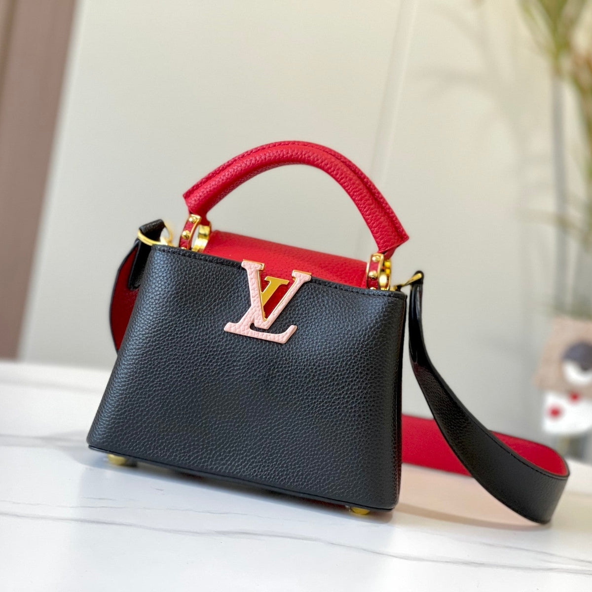 Elite Carryalls