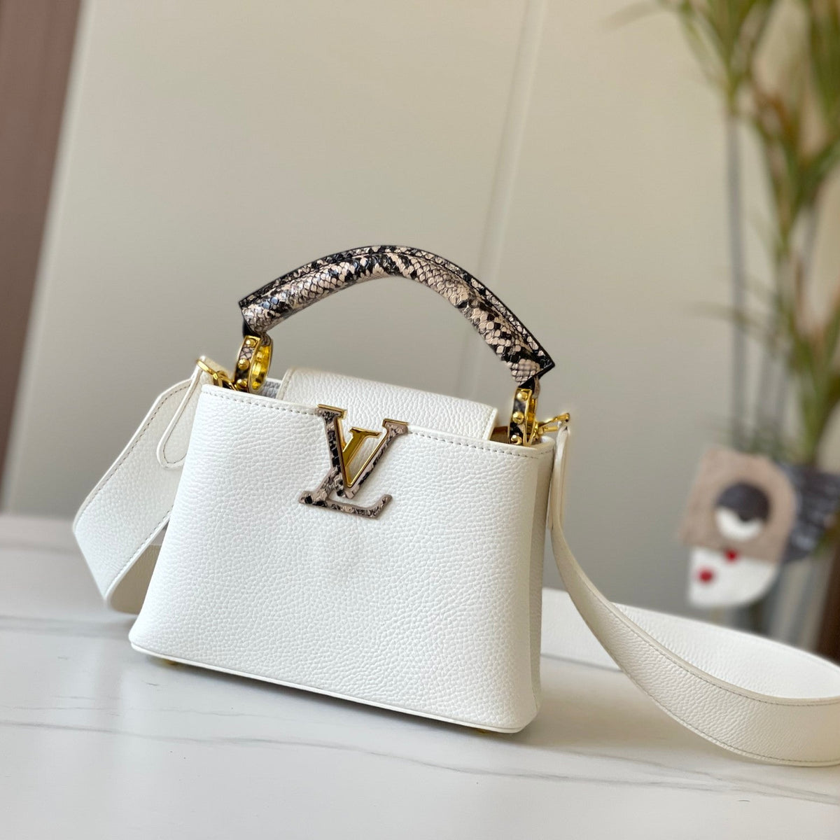 Elite Carryalls