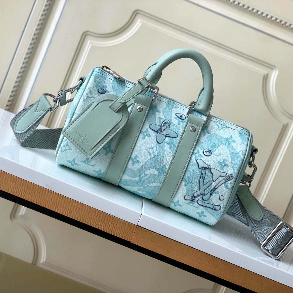 Elite Carryalls