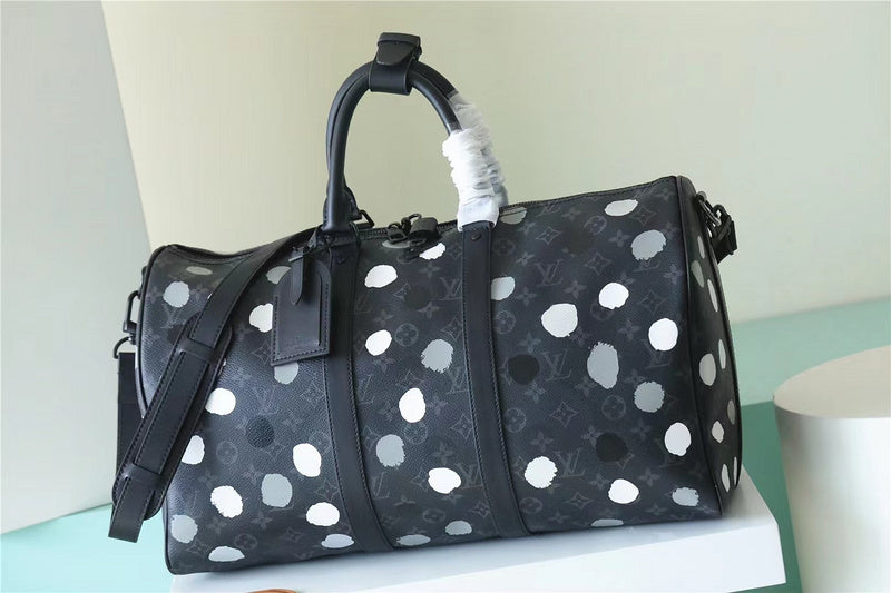 I W Fashion Lu-Vi bags - 11218