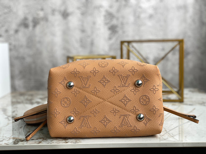 I W Fashion Lu-Vi bags - 17279