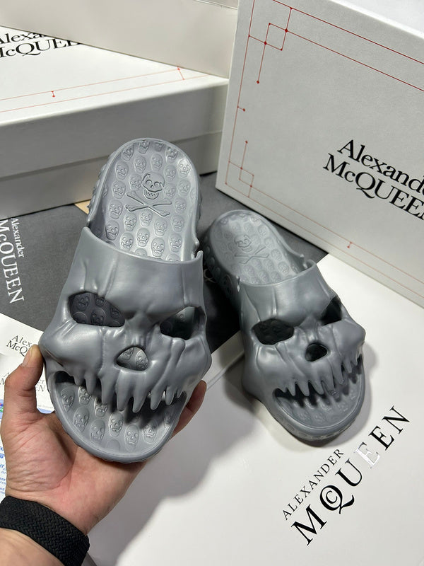 Alexander McQUEEN Luxury Shoes