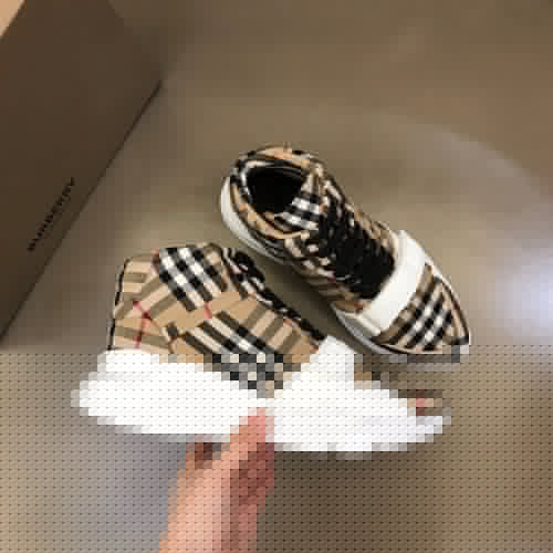 Burberry Luxury Shoes