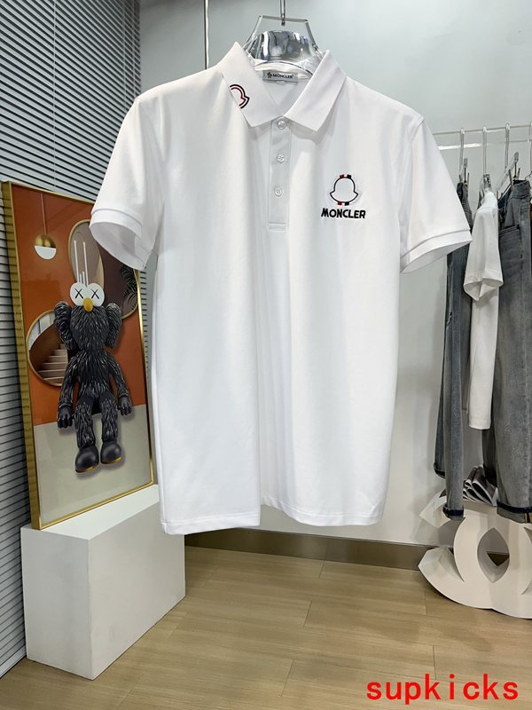 Moncler Luxury Cloth