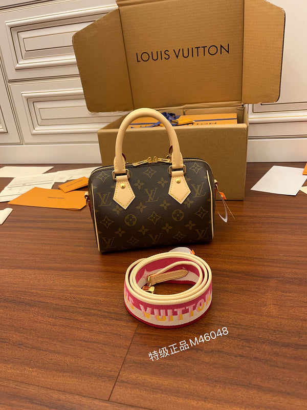 I W Fashion Lu-Vi Bags - 16707