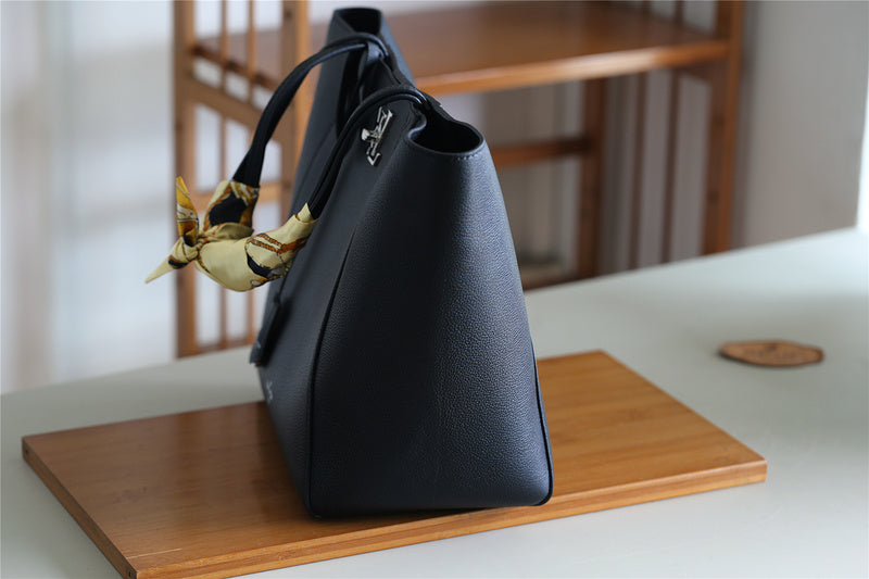I W Fashion Lu-Vi bags - 8248