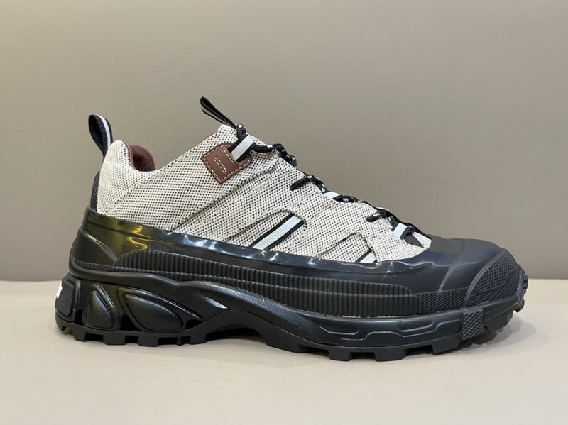 Burberry Luxury Shoes