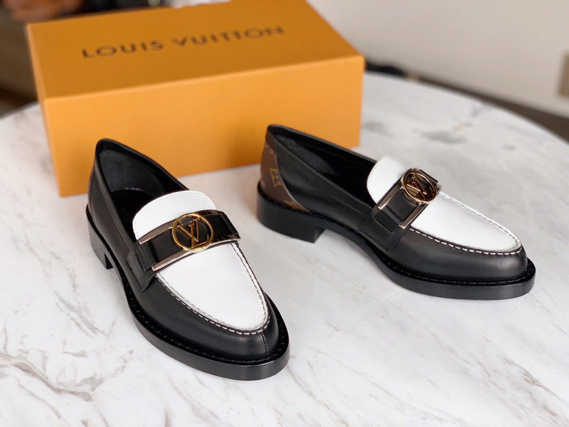 Louis Vuittion Luxury Shoes