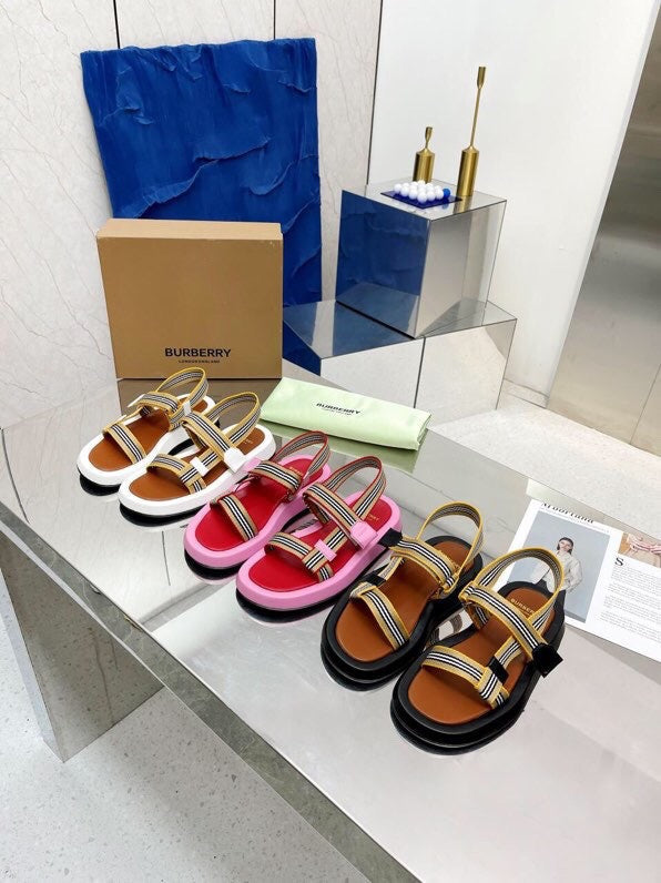 Burberry Luxury Shoes