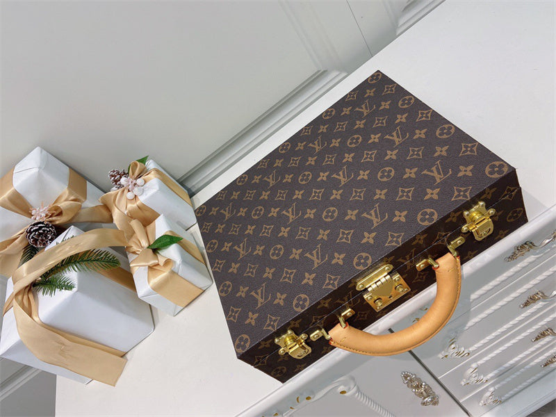 PHA - LOV Bags - 523