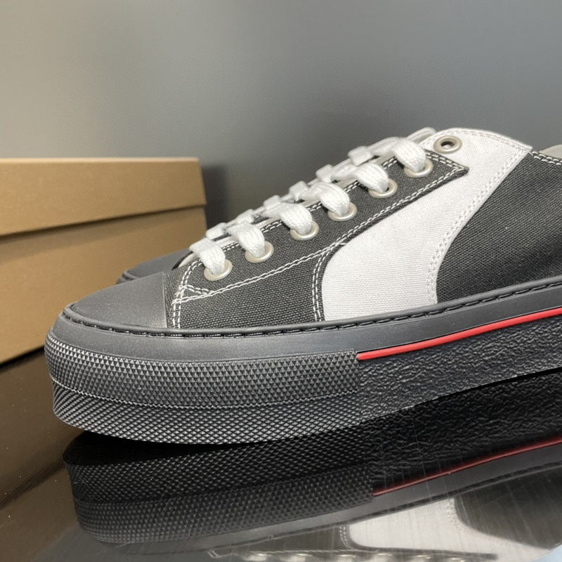 Burberry Luxury Shoes