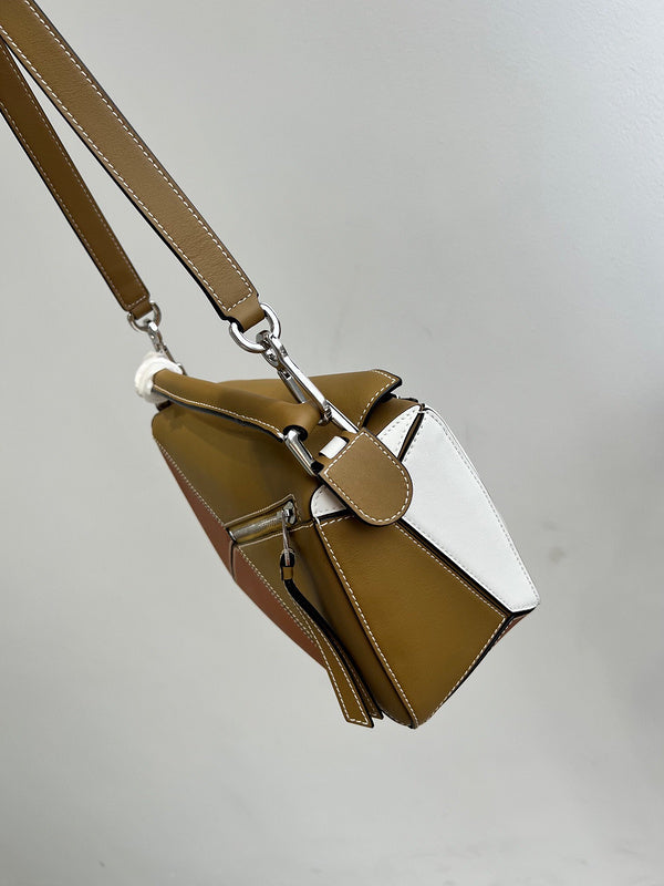 PHA - LWO Bags - 147