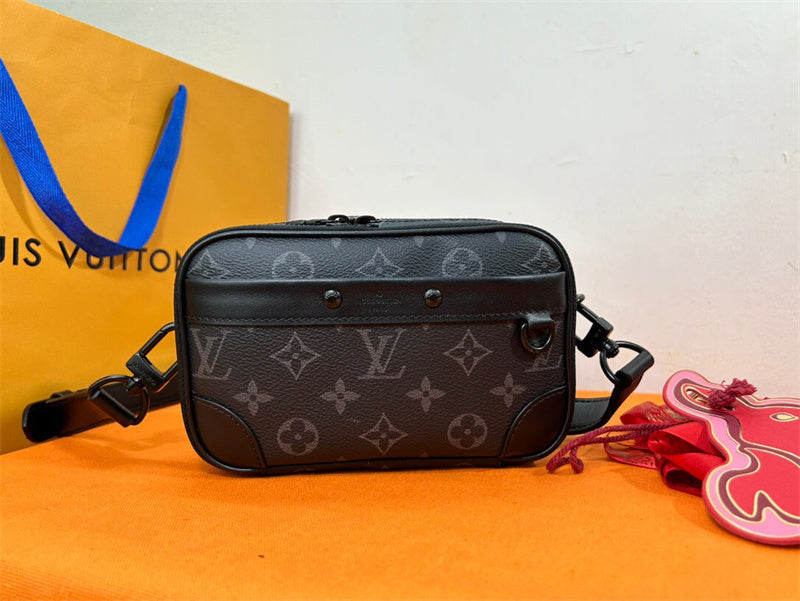 PHA - LOV Bags - 532