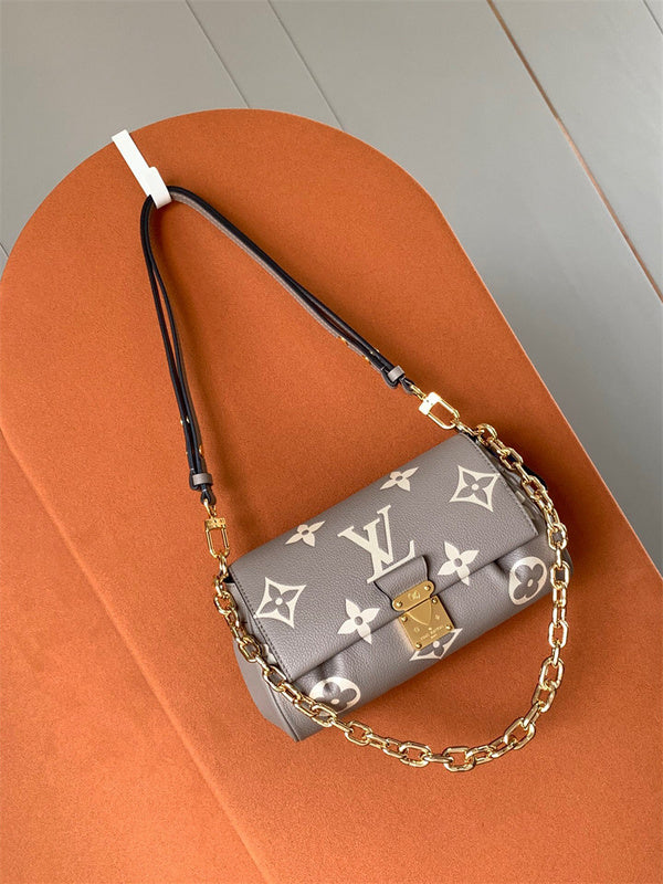 PHA - LOV Bags - 535