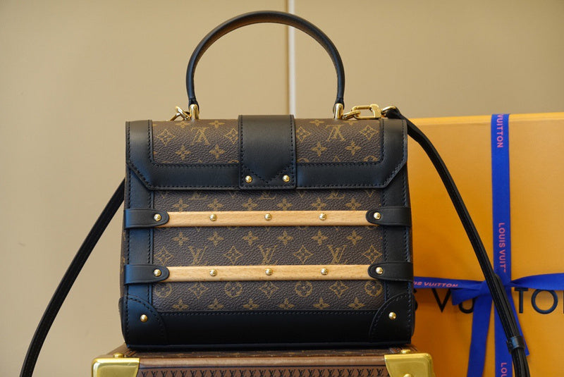 LOV2 Bags - Luxurious Bags  730