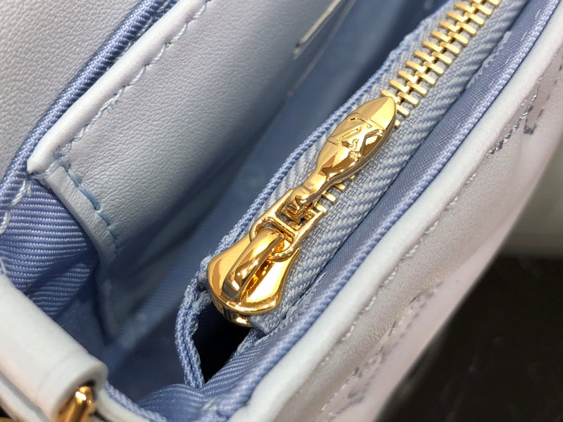 I W Fashion Lu-Vi Bags - 16734