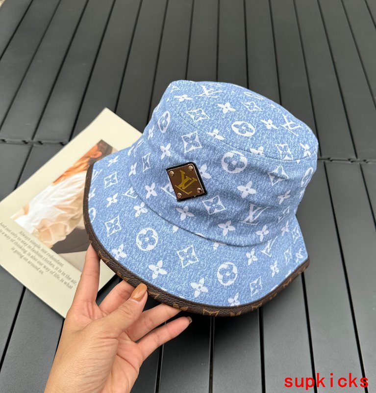 Louis Vuitton Luxury Cap