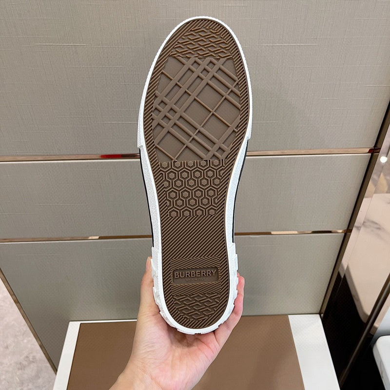Burberry Luxury Shoes