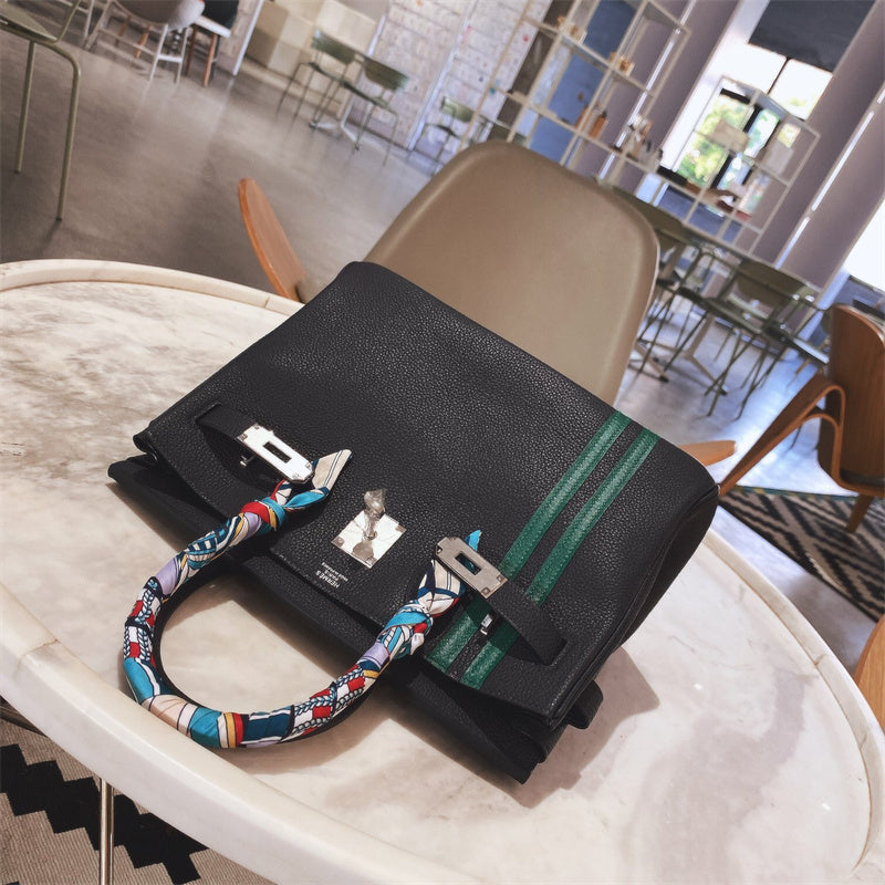 PHA - HMS Bags - 958